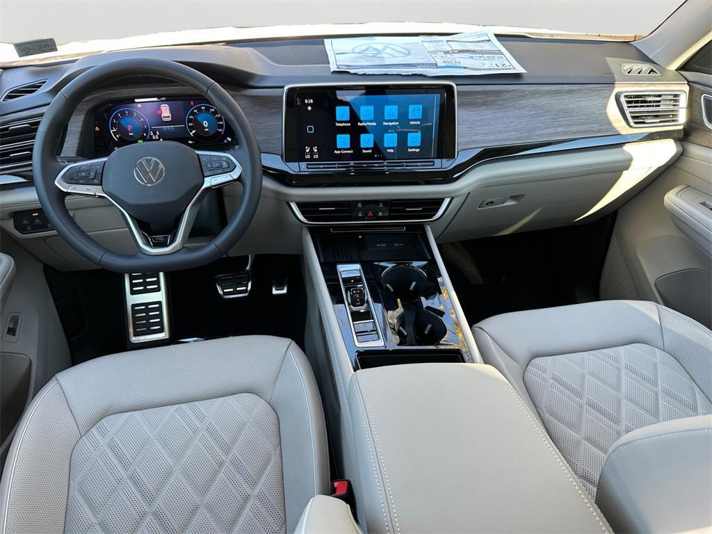 new 2026 Volkswagen Atlas car, priced at $56,428