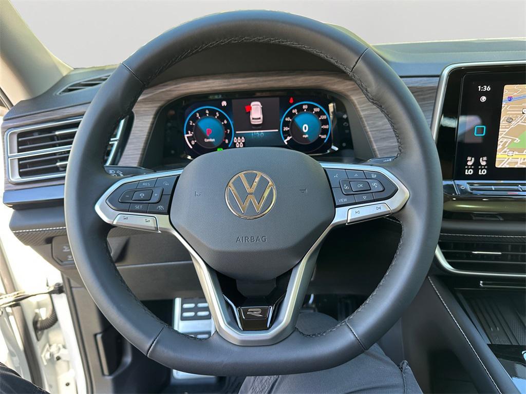 new 2025 Volkswagen Atlas car, priced at $48,619