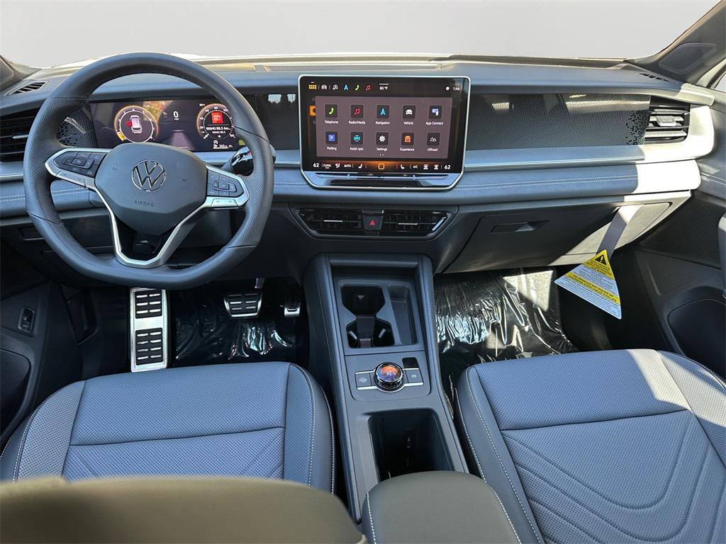 new 2025 Volkswagen Tiguan car, priced at $38,220