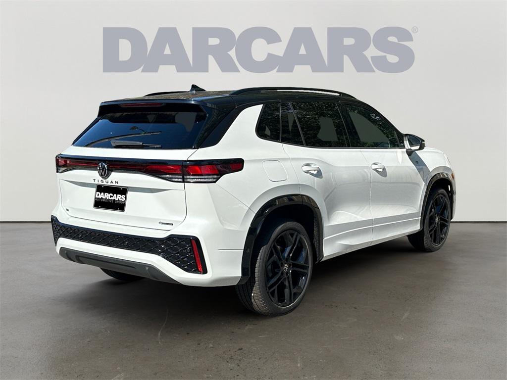 new 2025 Volkswagen Tiguan car, priced at $38,220
