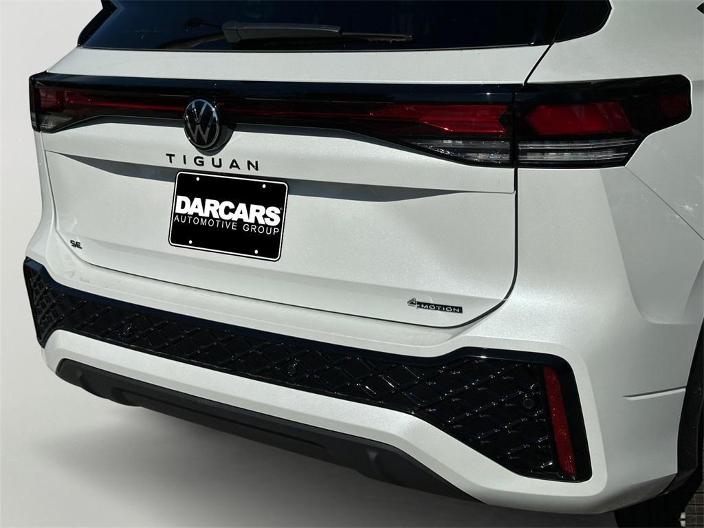 new 2025 Volkswagen Tiguan car, priced at $38,220