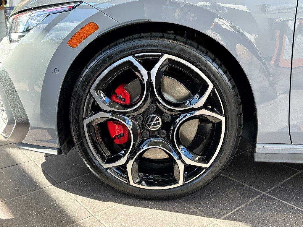 new 2025 Volkswagen Golf GTI car, priced at $42,915