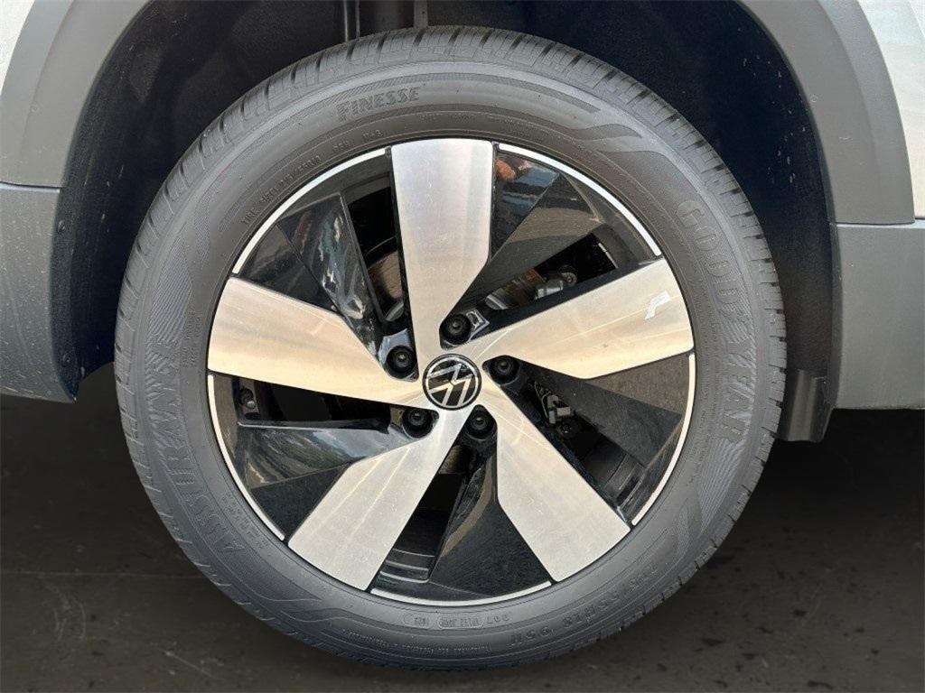 new 2025 Volkswagen Taos car, priced at $27,305