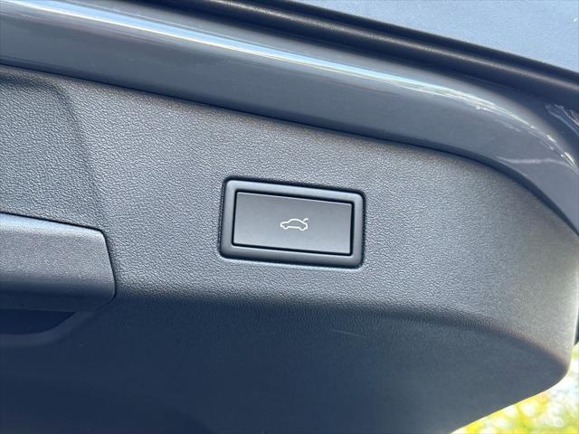 new 2025 Volkswagen ID.4 car, priced at $45,656