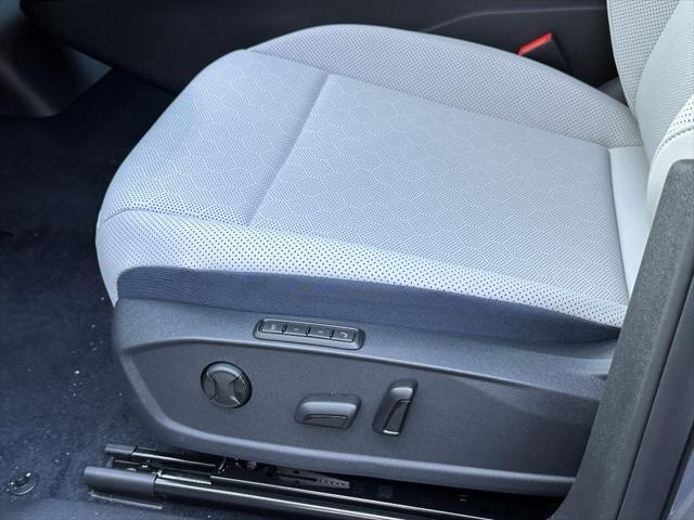 new 2025 Volkswagen ID.4 car, priced at $45,656
