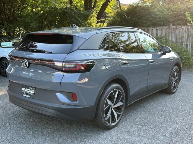 new 2025 Volkswagen ID.4 car, priced at $45,656