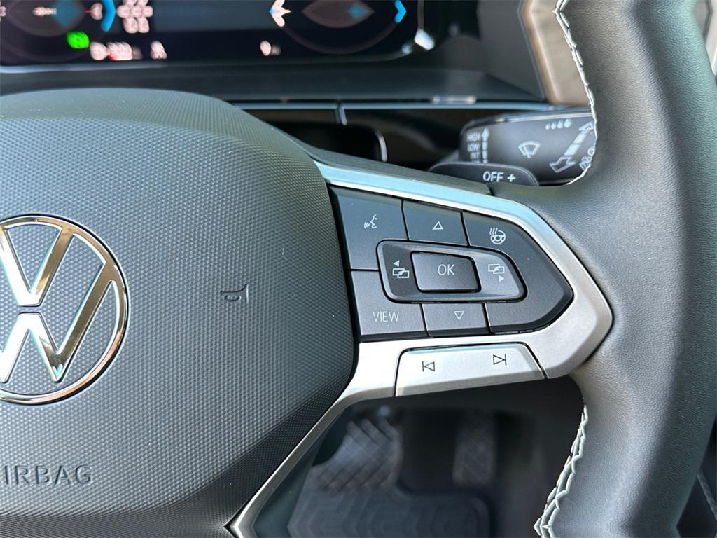 new 2026 Volkswagen Atlas car, priced at $45,743