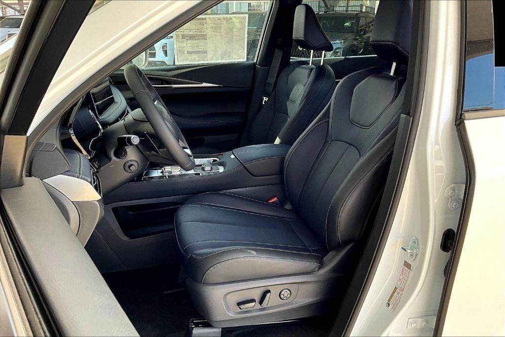 new 2026 INFINITI QX60 car, priced at $66,390