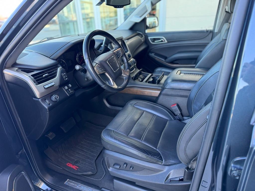 used 2019 GMC Yukon XL car, priced at $38,000