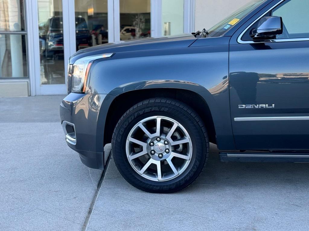 used 2019 GMC Yukon XL car, priced at $38,000