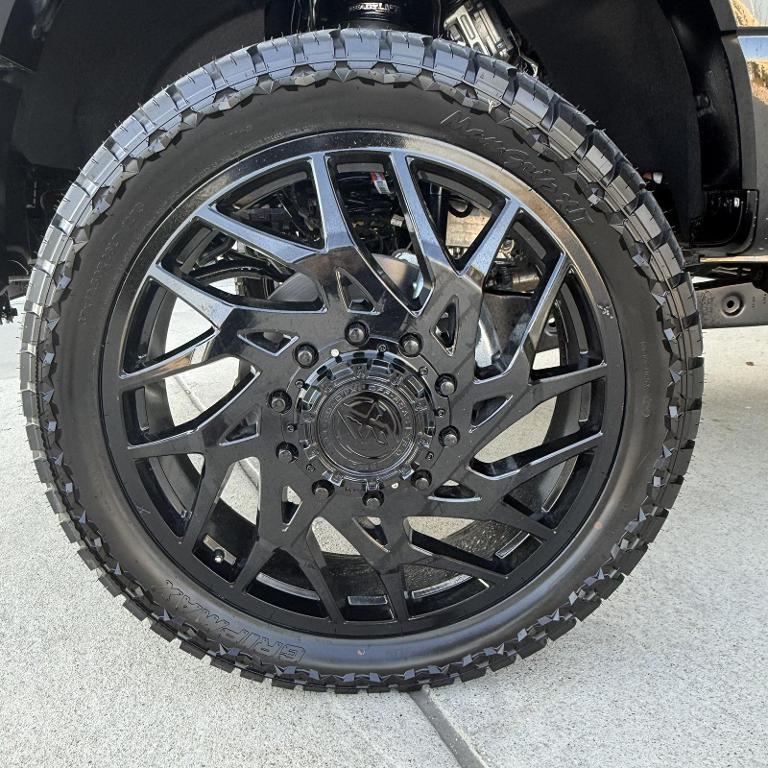 used 2025 Ford F-450 car, priced at $118,000