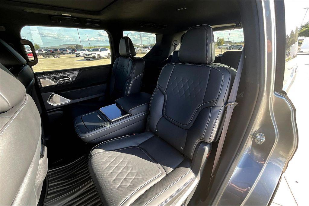 new 2026 INFINITI QX80 car, priced at $117,715