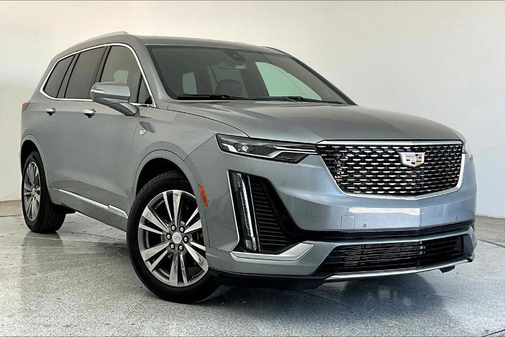 used 2025 Cadillac XT6 car, priced at $49,500