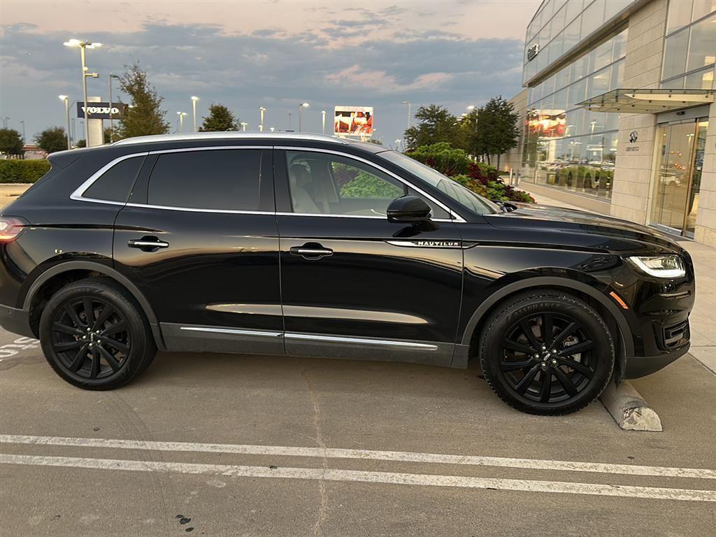 used 2020 Lincoln Nautilus car, priced at $15,888