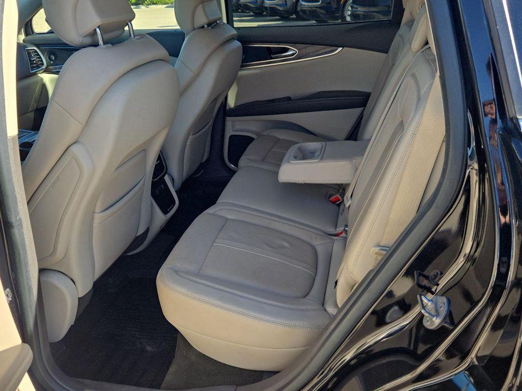 used 2020 Lincoln Nautilus car, priced at $15,888