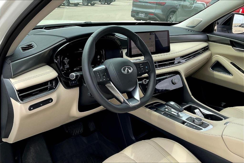 used 2025 INFINITI QX60 car, priced at $46,480