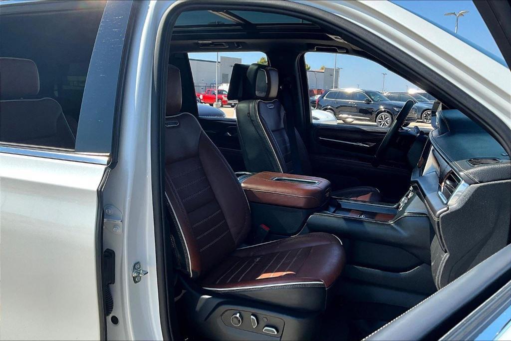 used 2023 GMC Yukon car, priced at $58,500