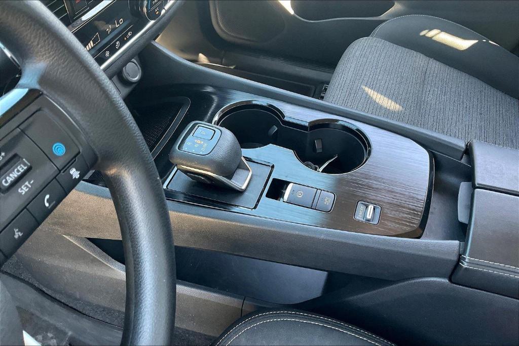 used 2022 Nissan Rogue car, priced at $20,000