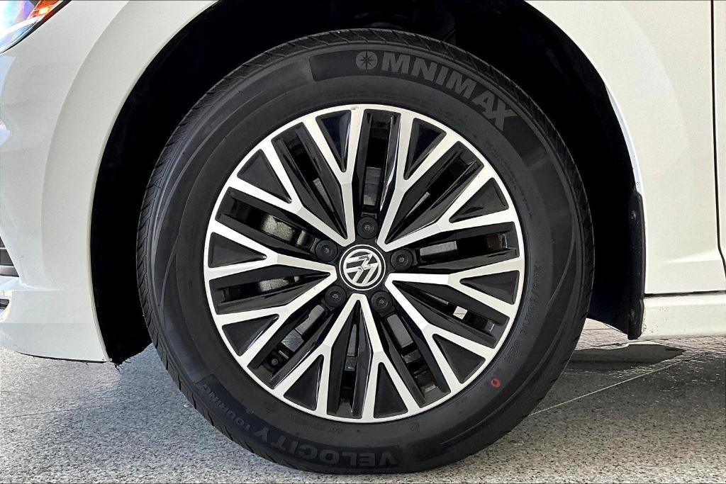 used 2021 Volkswagen Jetta car, priced at $18,500