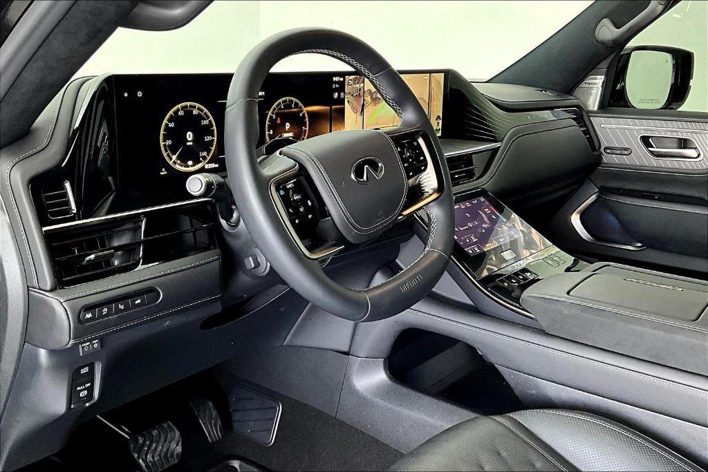 used 2025 INFINITI QX80 car, priced at $91,000
