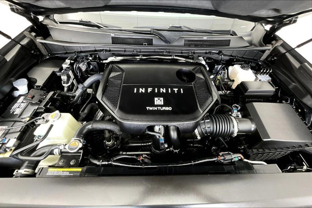 used 2025 INFINITI QX80 car, priced at $93,500