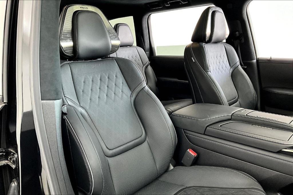 used 2025 INFINITI QX80 car, priced at $93,500