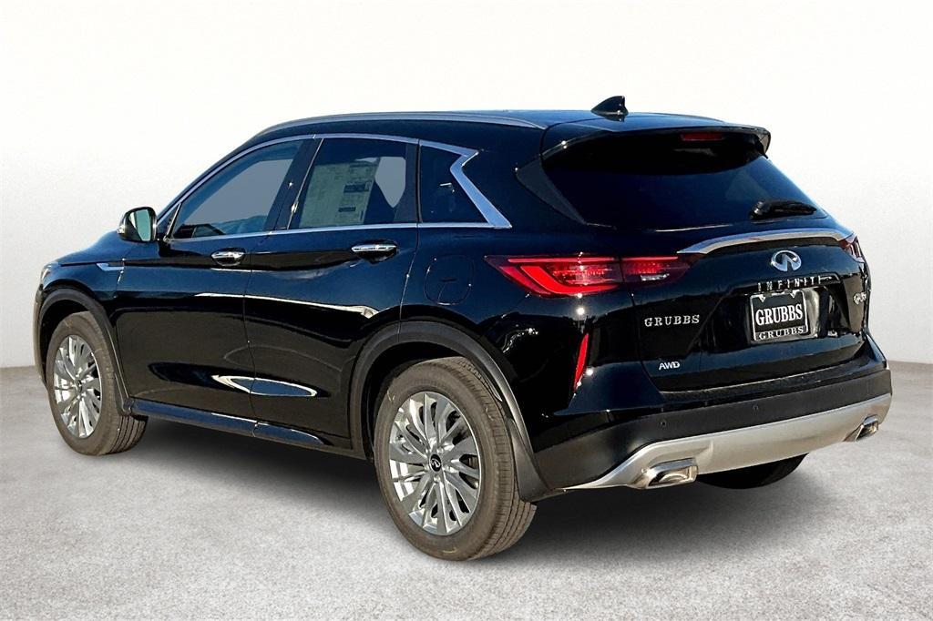 new 2025 INFINITI QX50 car, priced at $44,370