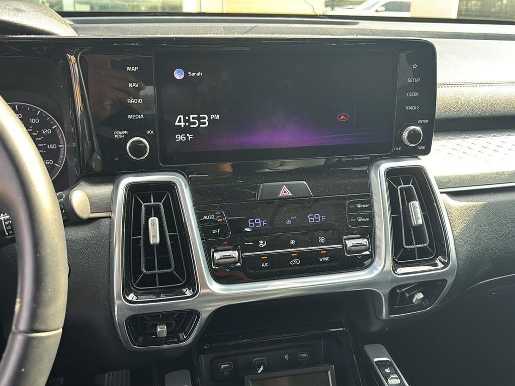 used 2021 Kia Sorento car, priced at $24,643