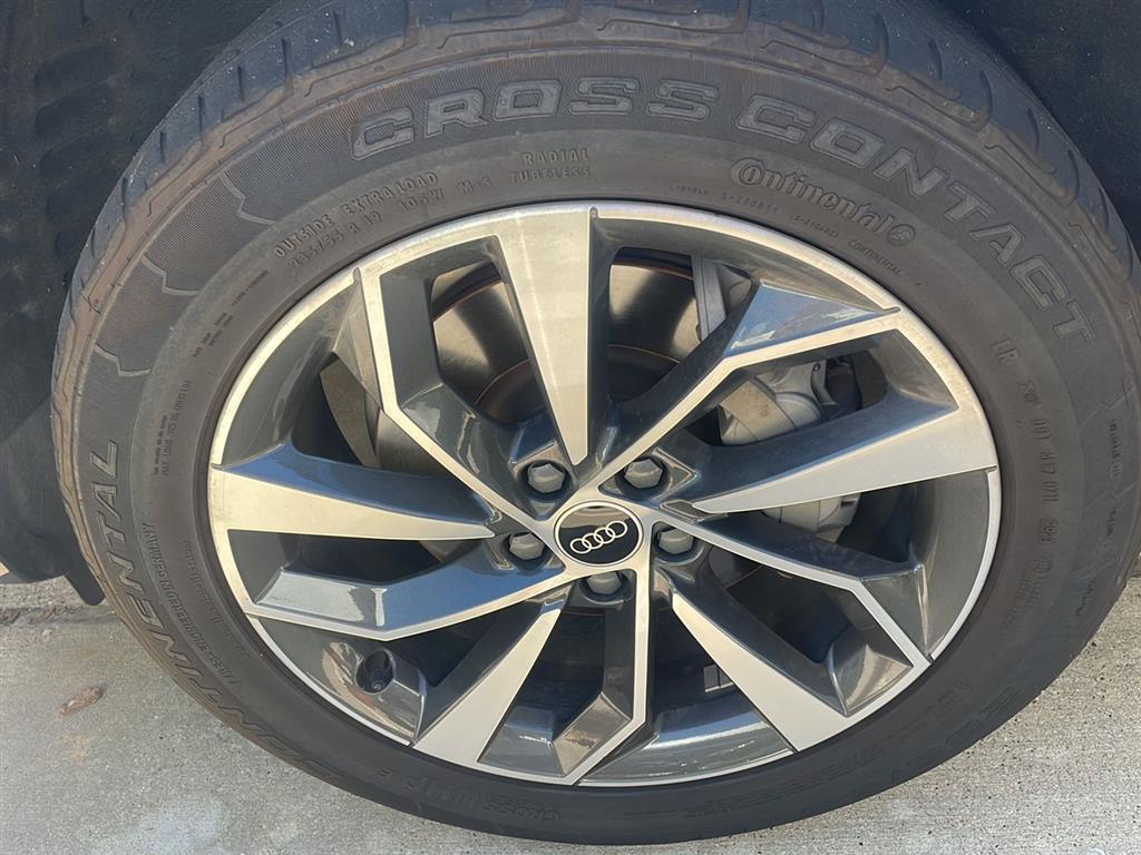 used 2021 Audi Q5 car, priced at $25,000