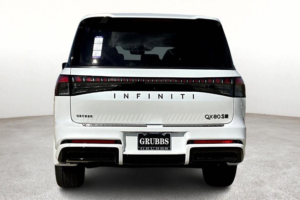 new 2026 INFINITI QX80 car, priced at $106,525