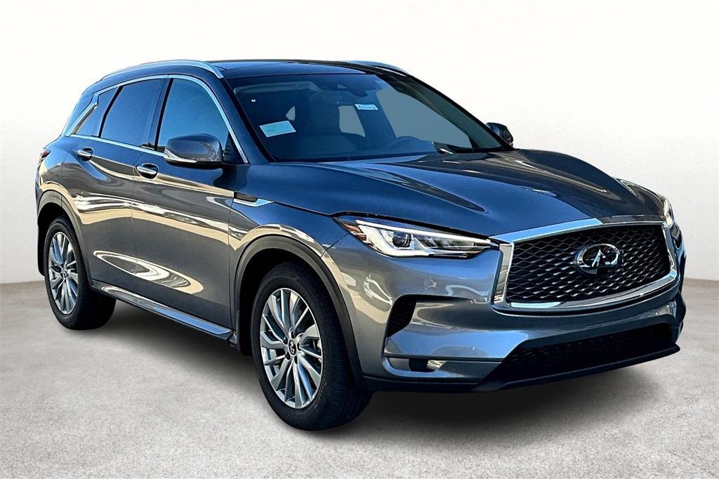 new 2025 INFINITI QX50 car, priced at $48,370