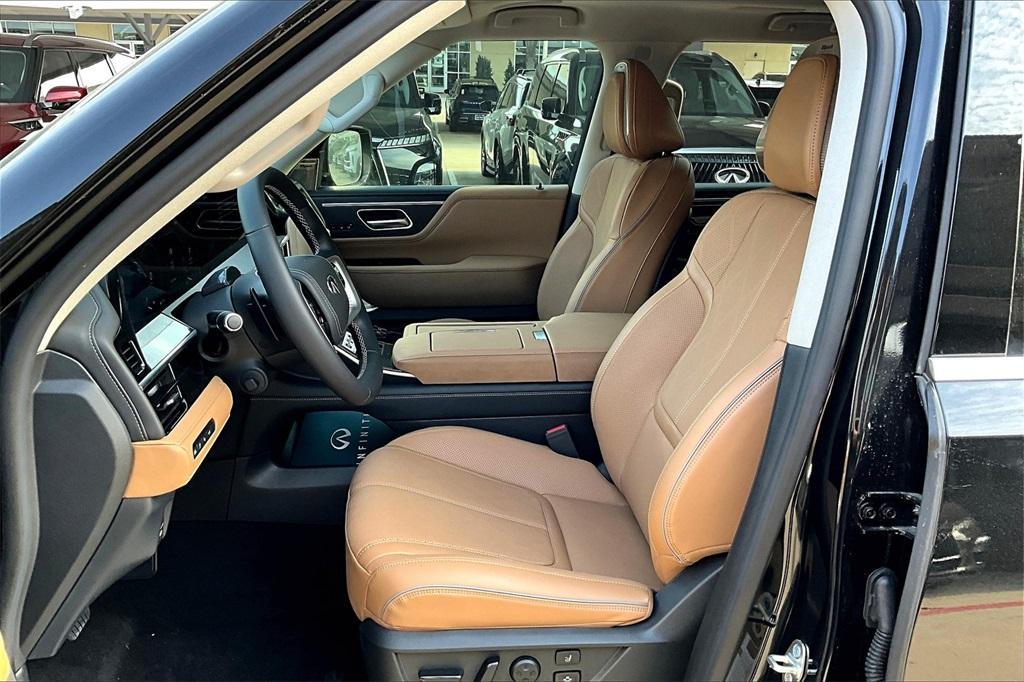 new 2025 INFINITI QX80 car, priced at $106,250