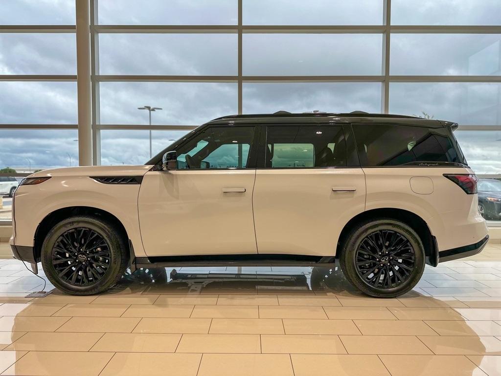 new 2025 INFINITI QX80 car, priced at $111,235