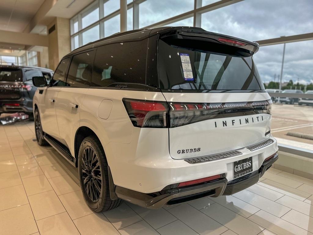 new 2025 INFINITI QX80 car, priced at $111,235