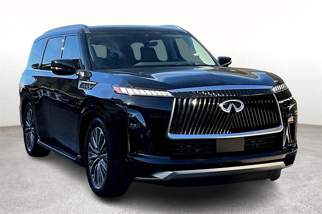 new 2025 INFINITI QX80 car, priced at $91,400