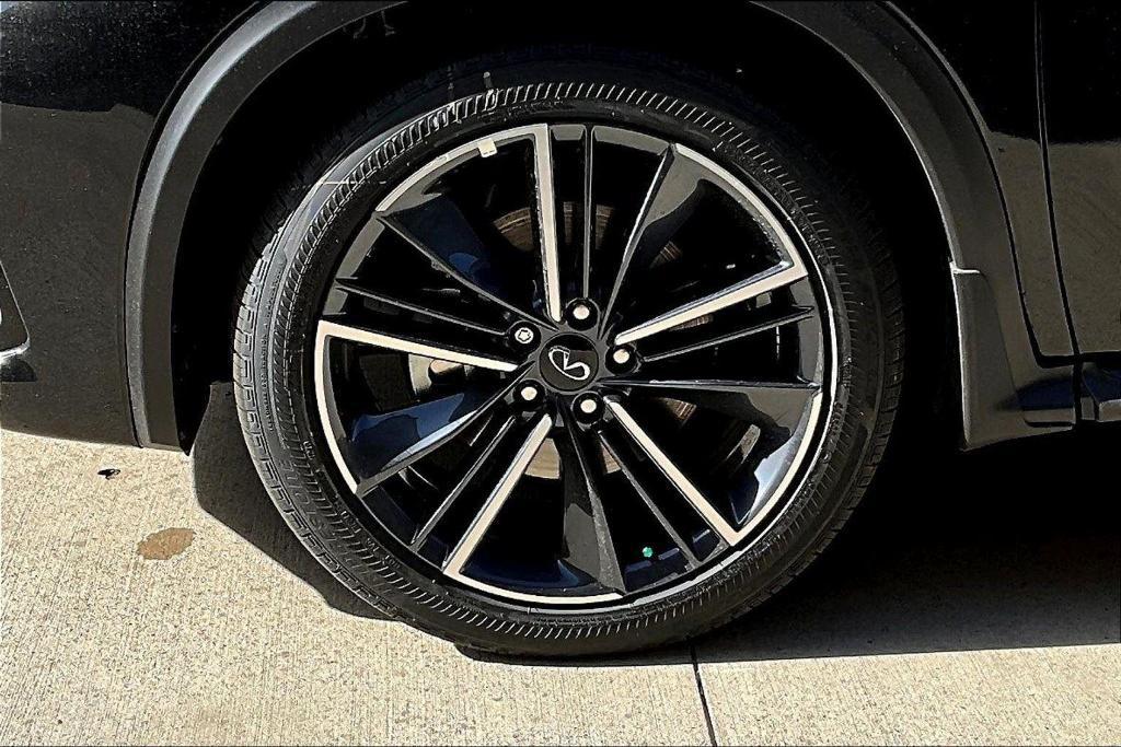 new 2025 INFINITI QX50 car, priced at $54,335