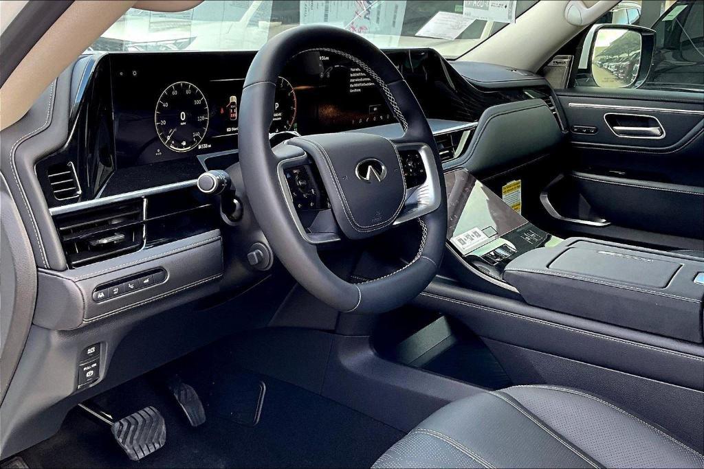 new 2025 INFINITI QX80 car, priced at $103,305