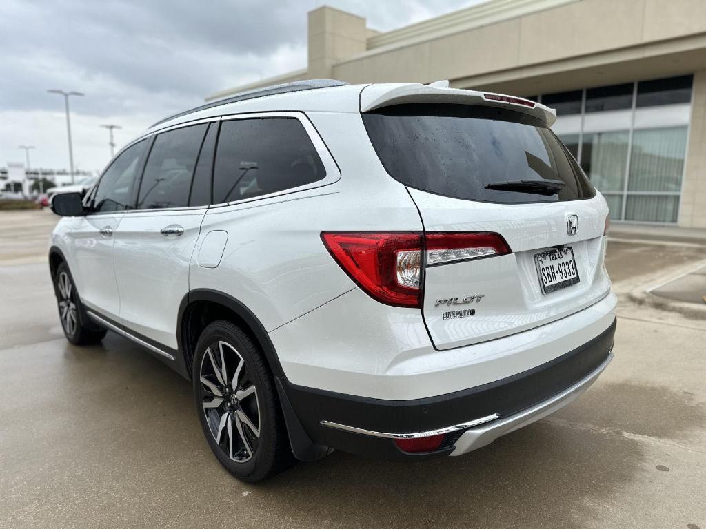 used 2022 Honda Pilot car, priced at $29,000