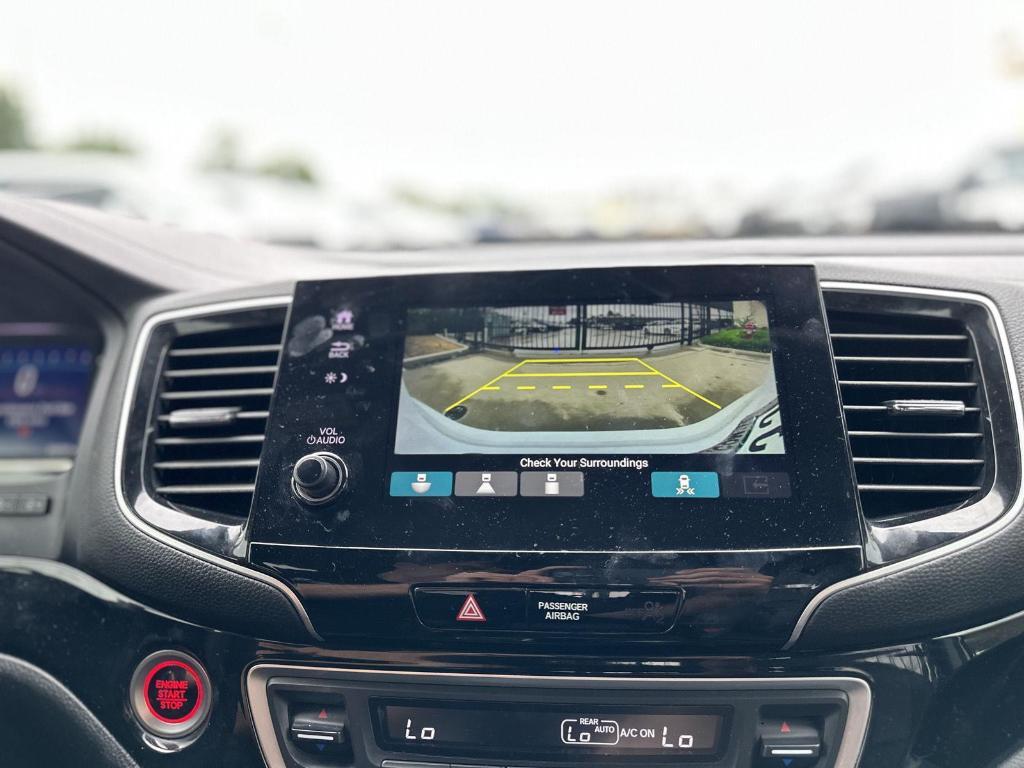 used 2022 Honda Pilot car, priced at $29,000