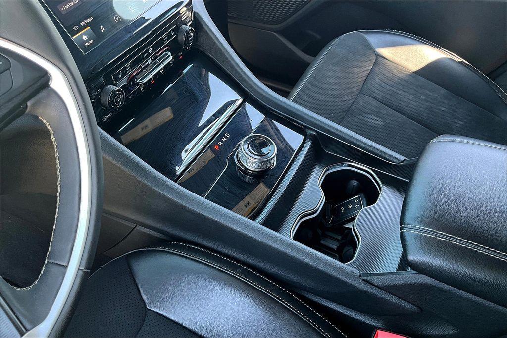 used 2024 Jeep Grand Cherokee L car, priced at $29,804