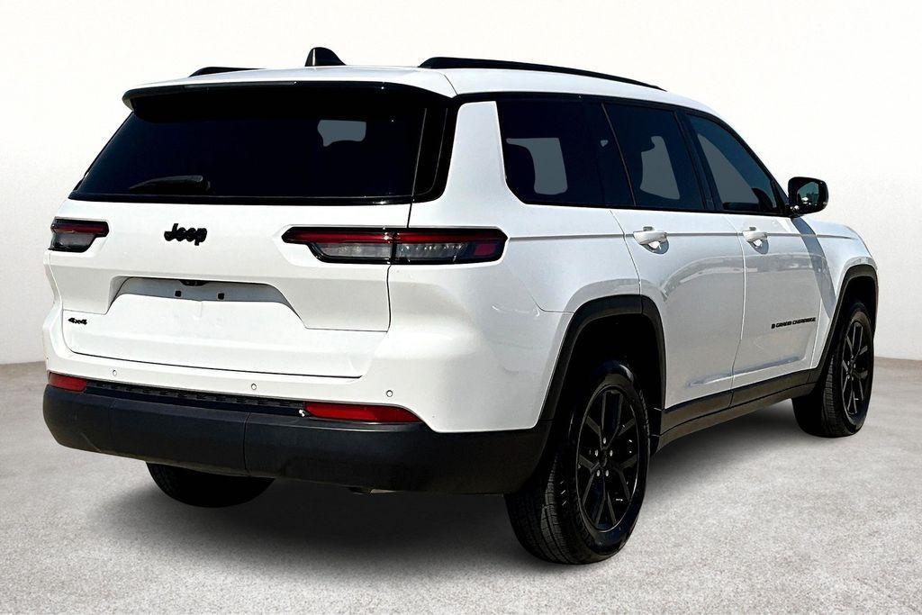 used 2024 Jeep Grand Cherokee L car, priced at $29,804