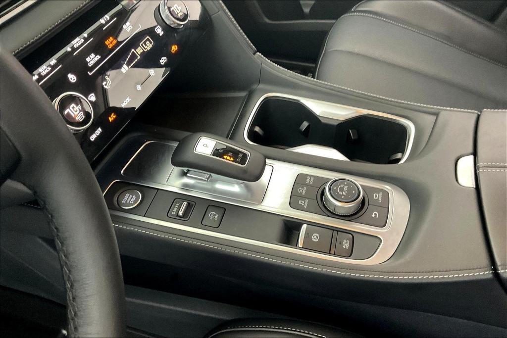used 2025 INFINITI QX60 car, priced at $46,000