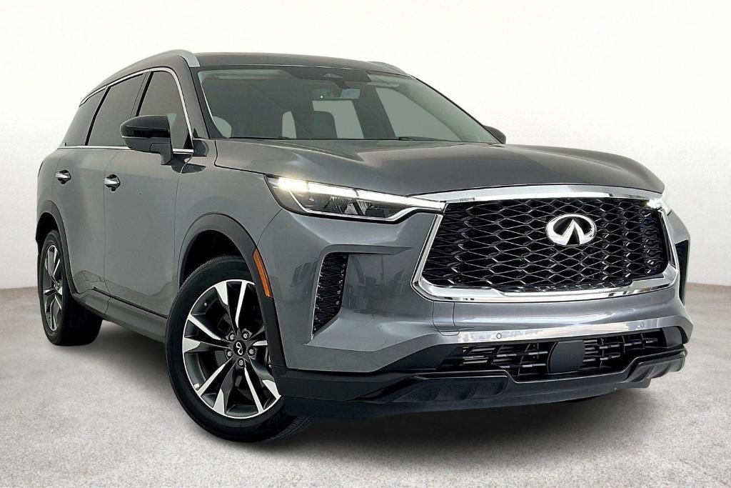 used 2025 INFINITI QX60 car, priced at $46,000