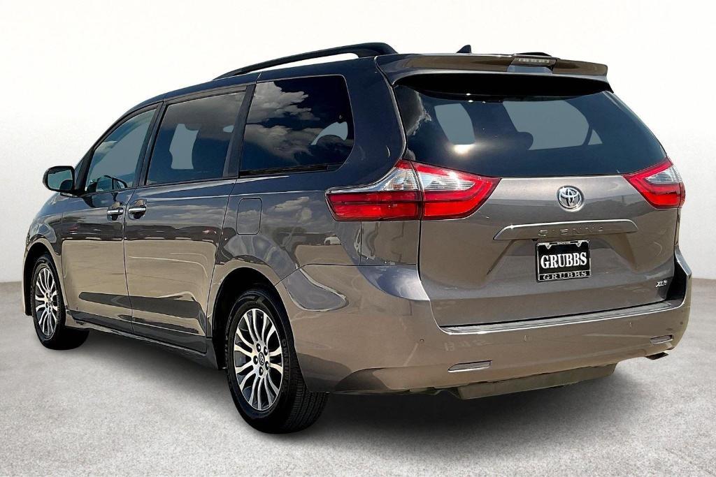 used 2020 Toyota Sienna car, priced at $29,000