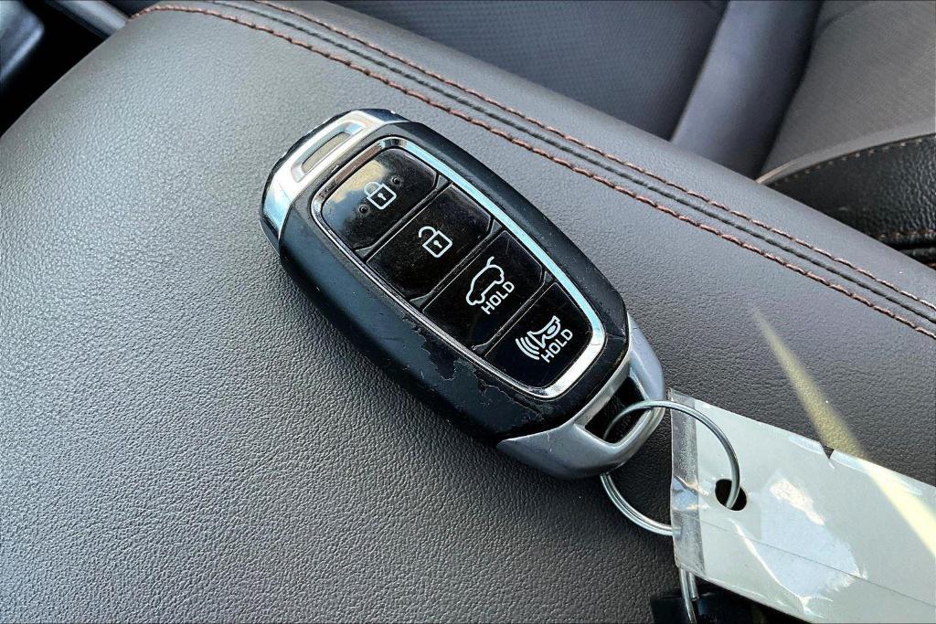 used 2019 Hyundai Santa Fe car, priced at $24,000