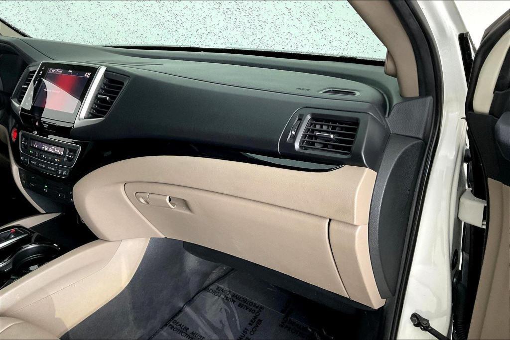 used 2017 Honda Pilot car, priced at $22,000