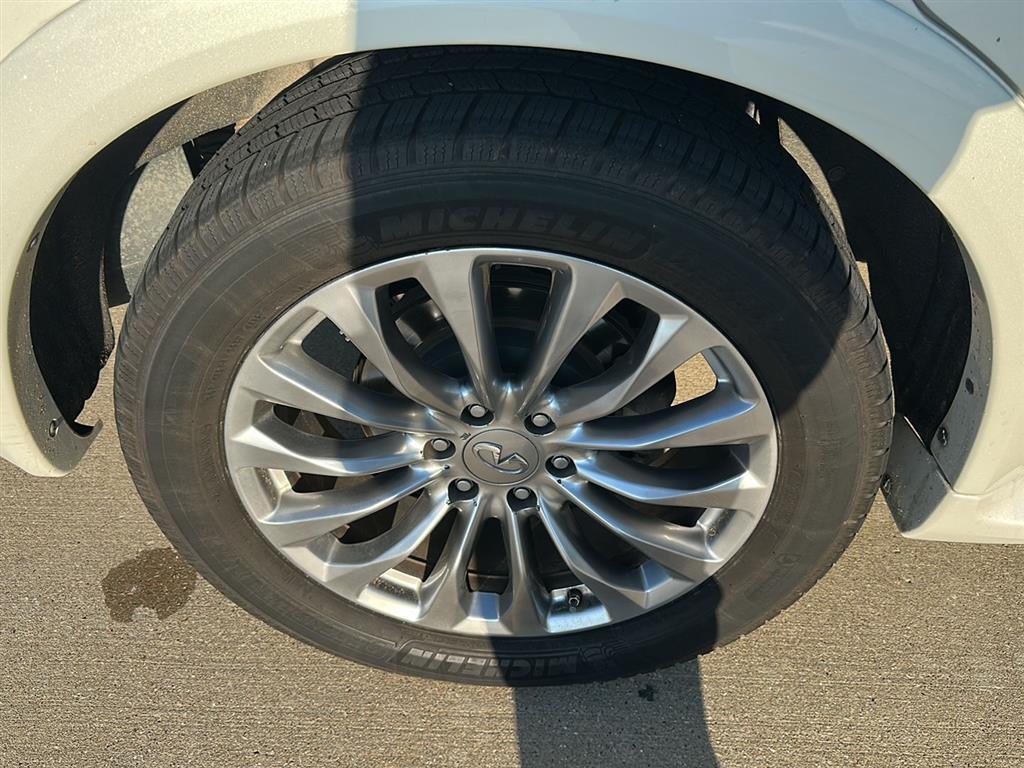 used 2016 INFINITI QX80 car, priced at $17,000
