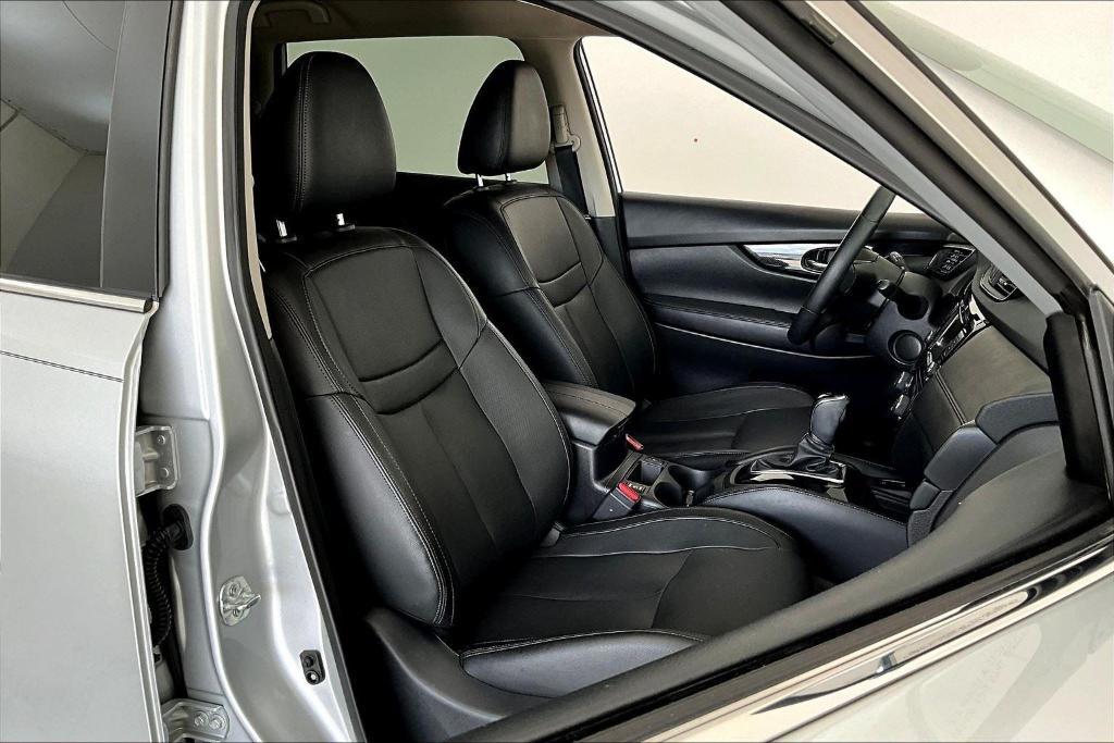 used 2019 Nissan Rogue car, priced at $20,679