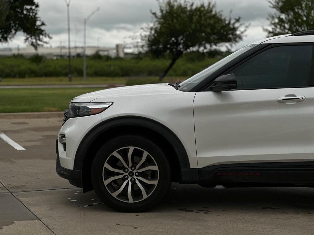 used 2020 Ford Explorer car, priced at $30,500
