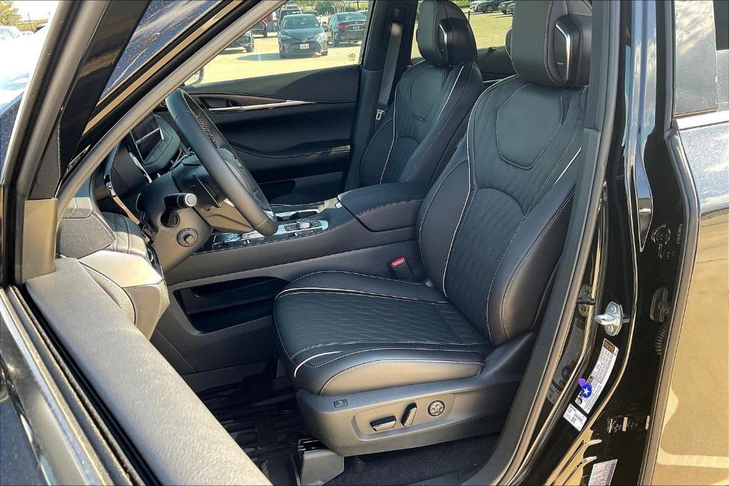 new 2026 INFINITI QX60 car, priced at $68,840
